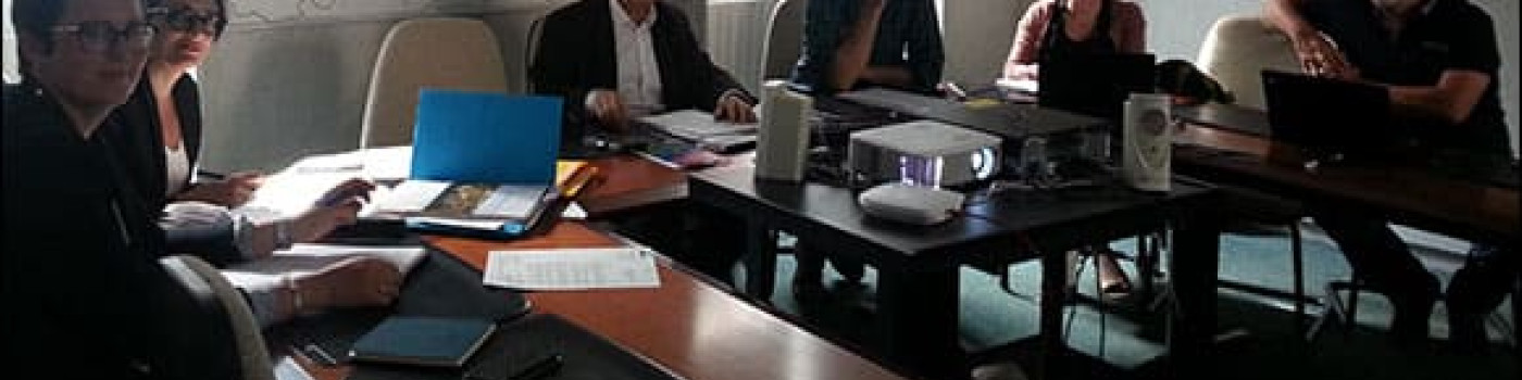 NEOMA Business School et l’Ecole Européenne Supérieure d’Art de Bretagne (EESAB) ont fait un point d’étape aux élus de la ville de Fougères dont le château est un des premiers sites d’expérimentation du projet VISTA-AR